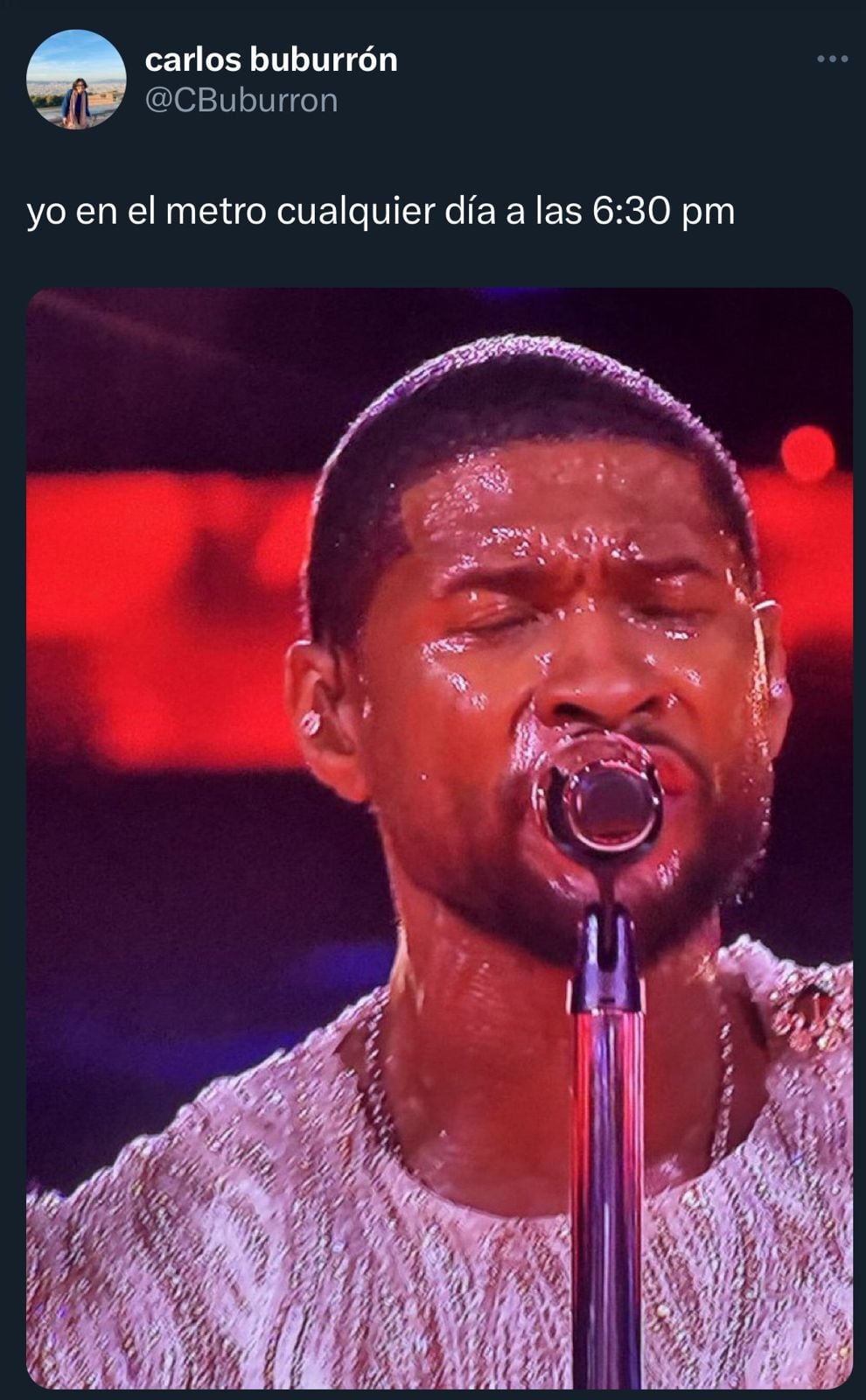 La actuación de Usher fue causa de memes.